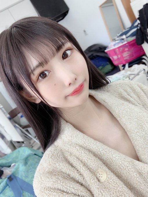 橘雏乃(橘ひなの)出道作品番号及封面,橘ひなの个人简介