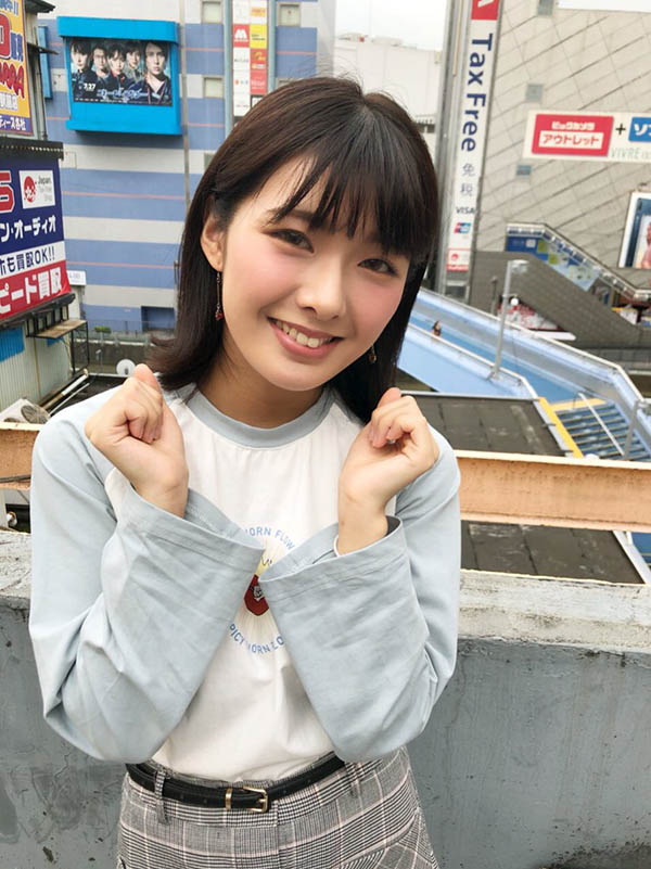 小泉ひなた(小泉日向,Koizumi-Hinata)作品HND-822介绍及封面预览