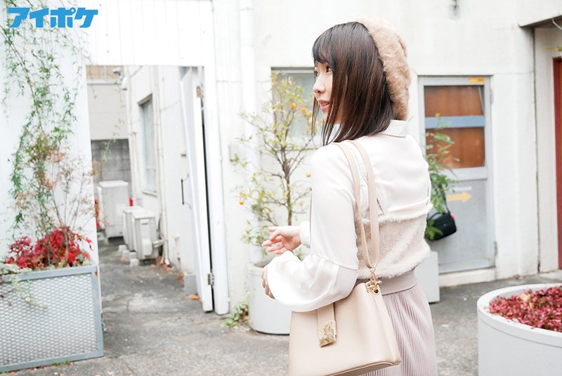 凉花くるみ(凉花胡桃,Suzuka-Kurumi)作品BLF-455介绍及封面预览