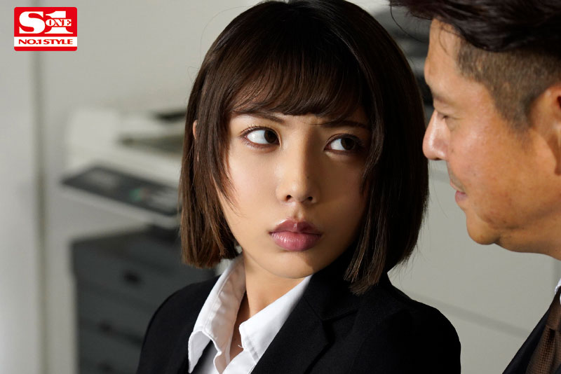 安位カヲル(安位薰)作品SSIS-486介绍及封面预览