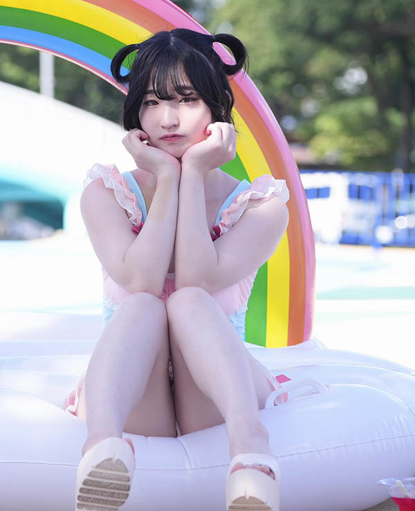 18岁短发萝莉《姬野兰》精选作品推荐介绍及封面预览